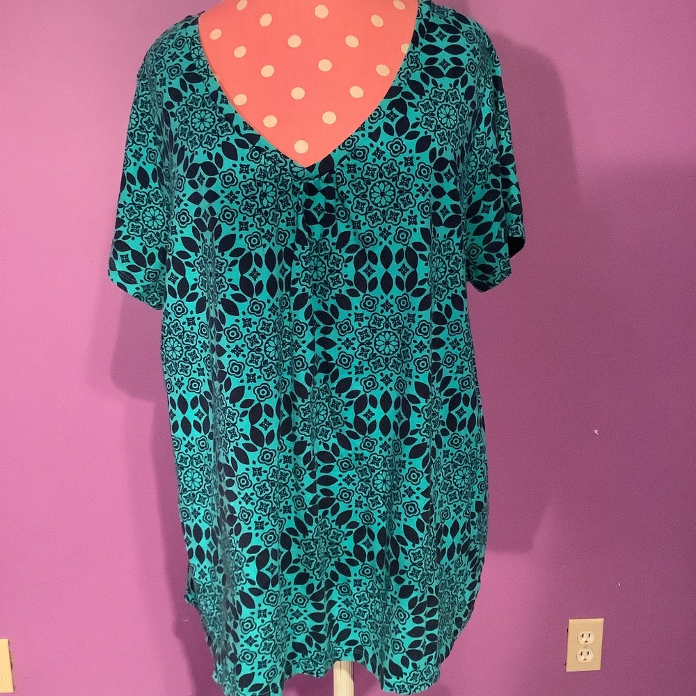 Women’s V-Neck Pullover Top XL Teal and Black